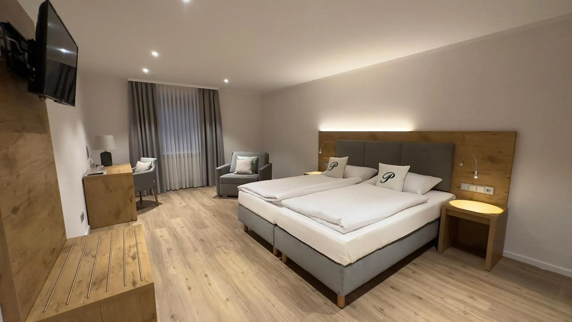 Hotel Gasthof zur Post Benediktbeuern 0*,